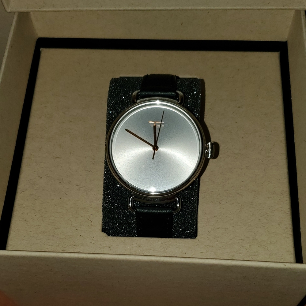 New Shinola Canfield Bolt 38mm